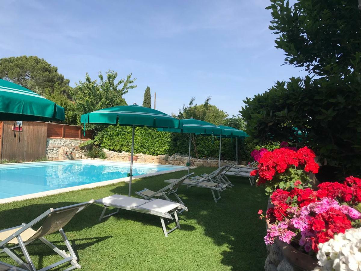 سان جيمينيانو Bed & Breakfast Casale Gregoriano And Apartaments المظهر الخارجي الصورة